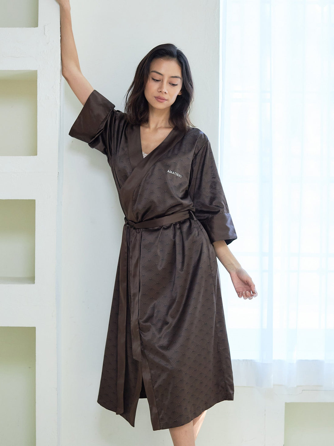 和柄  rich satin robe / 枯茶(brown)