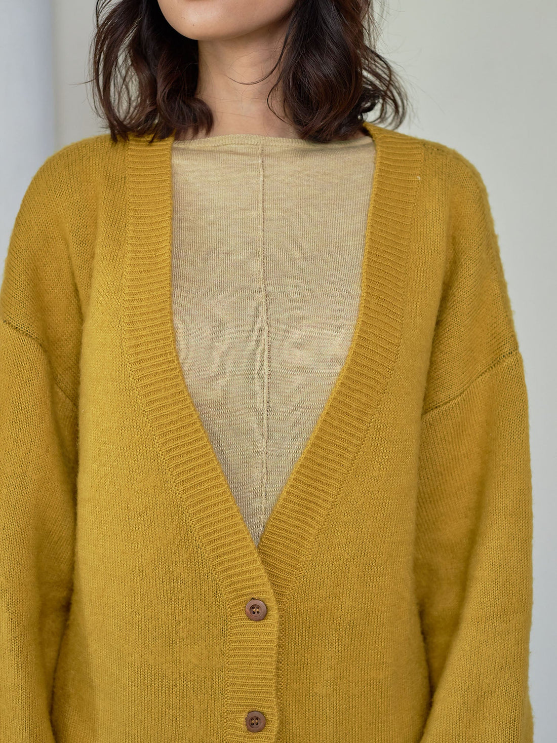 reversible V-neck knit cardigan