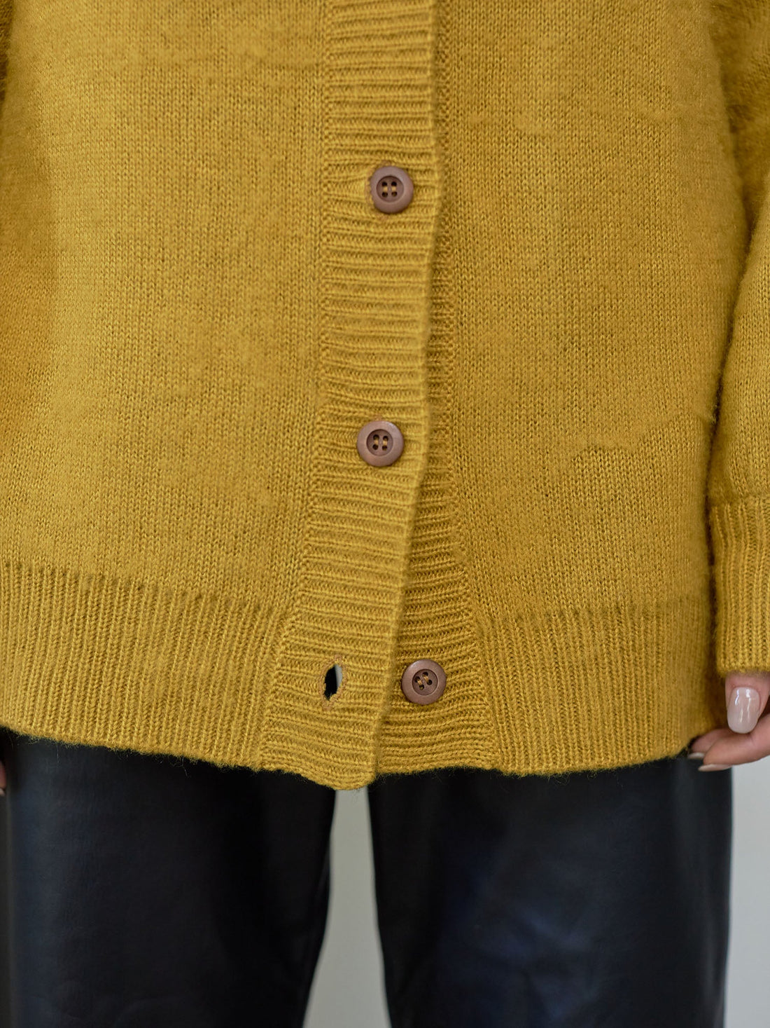 reversible V-neck knit cardigan