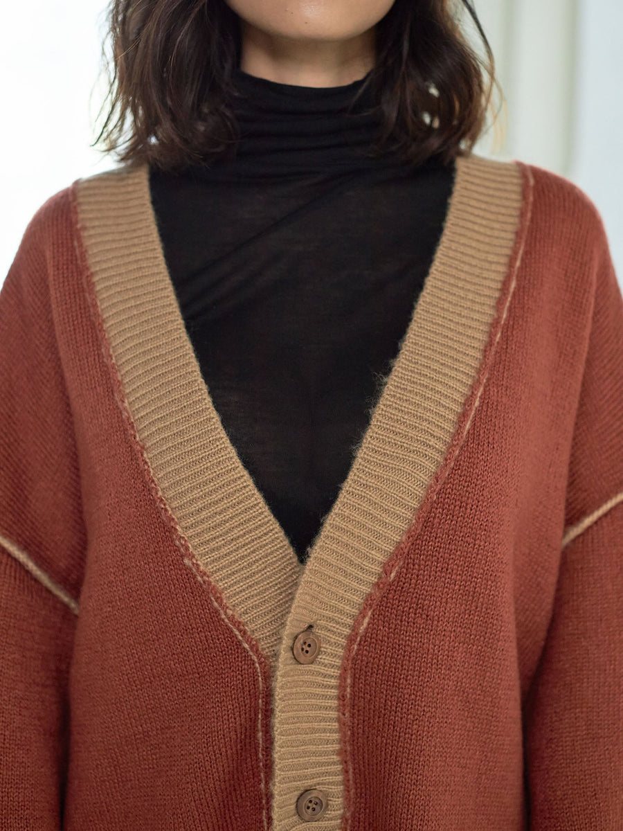 reversible V-neck knit cardigan / 白茶(beige × orange)