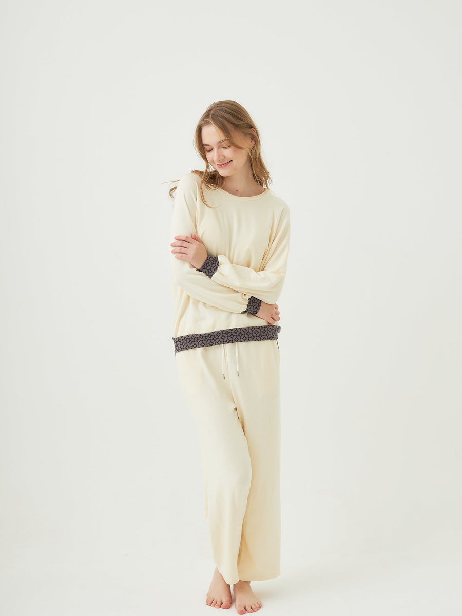 modal silk touch PJ set / 白花(ivory)