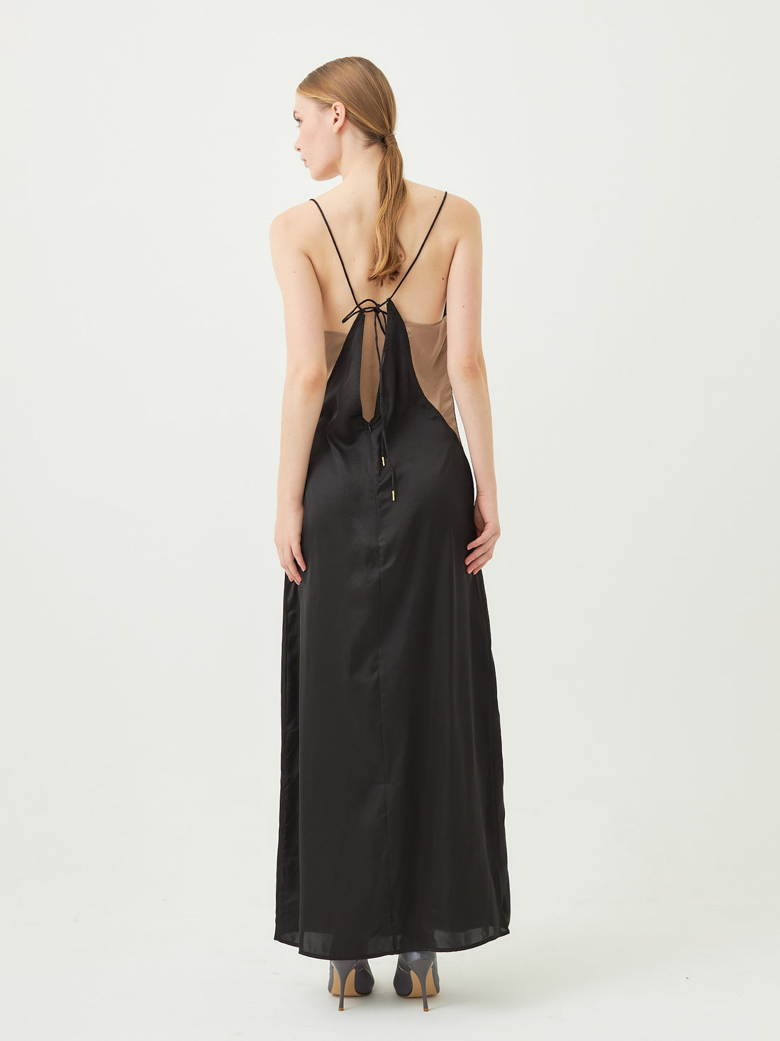 satin elegant draped dress / 墨(black)