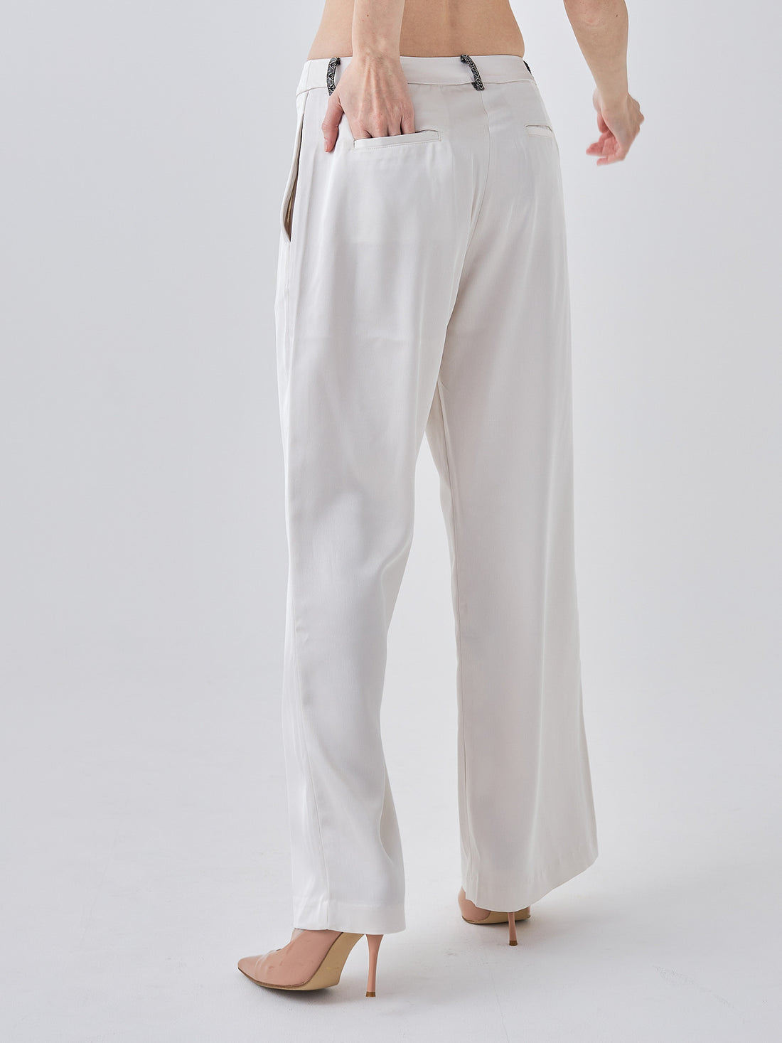 wagara tailored satin suit pants / 白花(ivory)