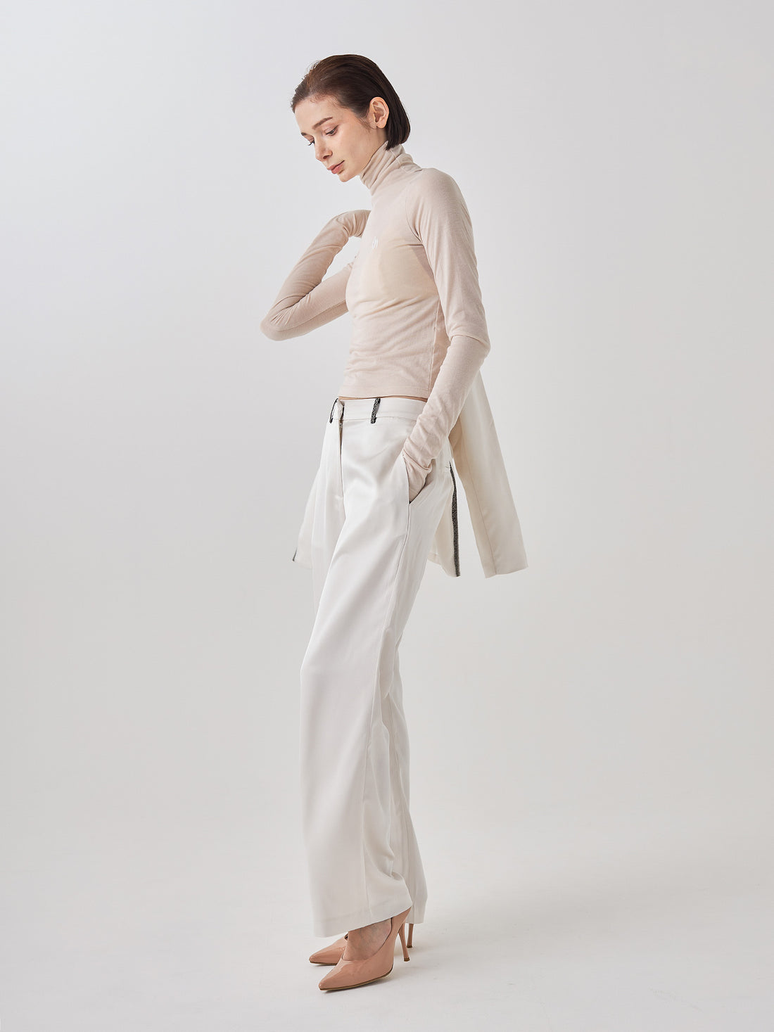 wagara tailored satin suit pants / 白花(ivory)