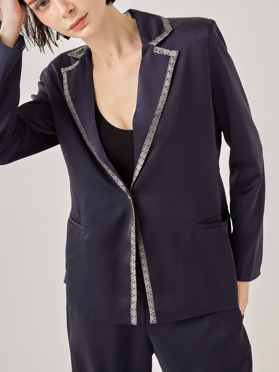 wagara tailored satin suit jacket / navy