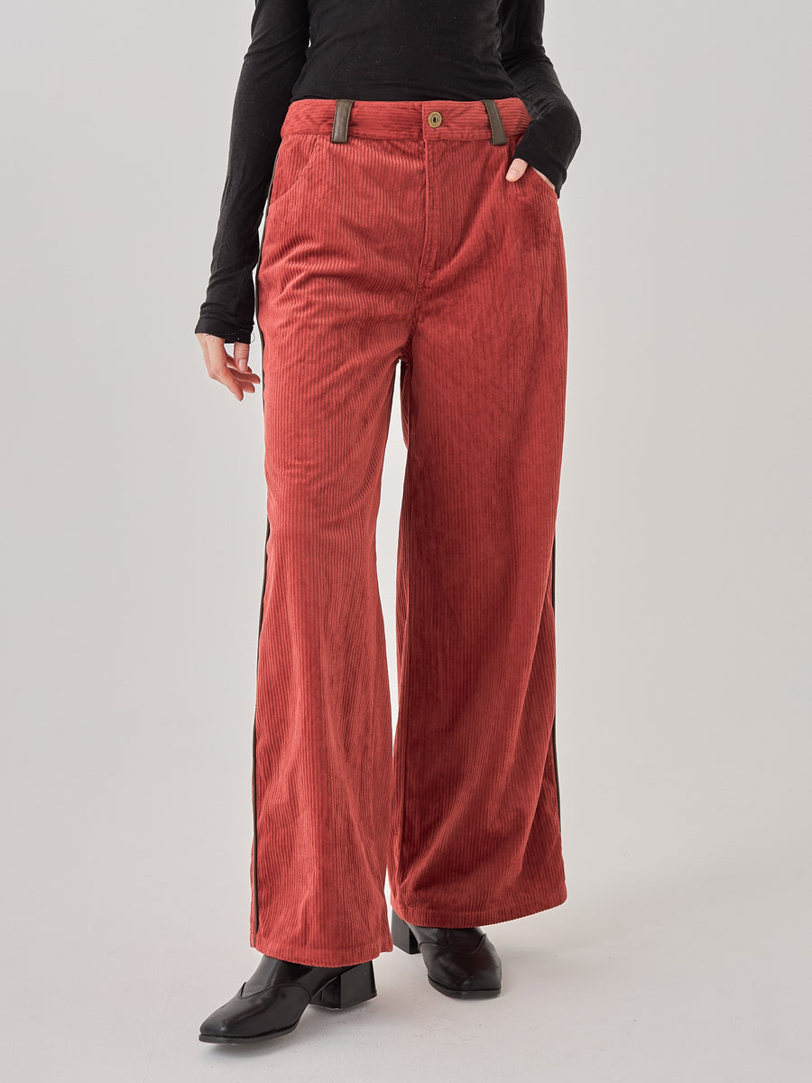 cotton corduroy pants / wine red