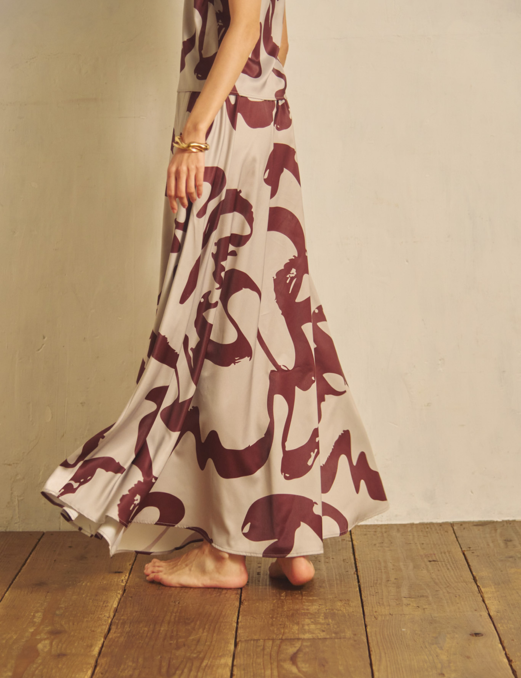 Fude Silky Satin Skirt / Gofun (ivory)
