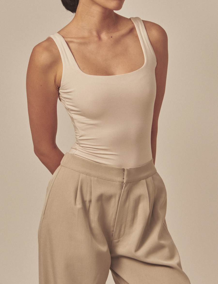 AuraFit Elegant Padded Tank / 胡粉(off white)