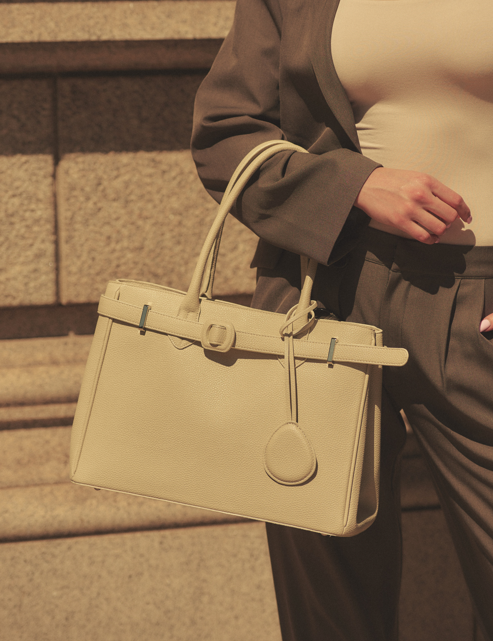 Opulent Classic Bag / 亜麻(sand beige)