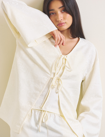 Soft Terra Satin Haori / 白花(ivory)
