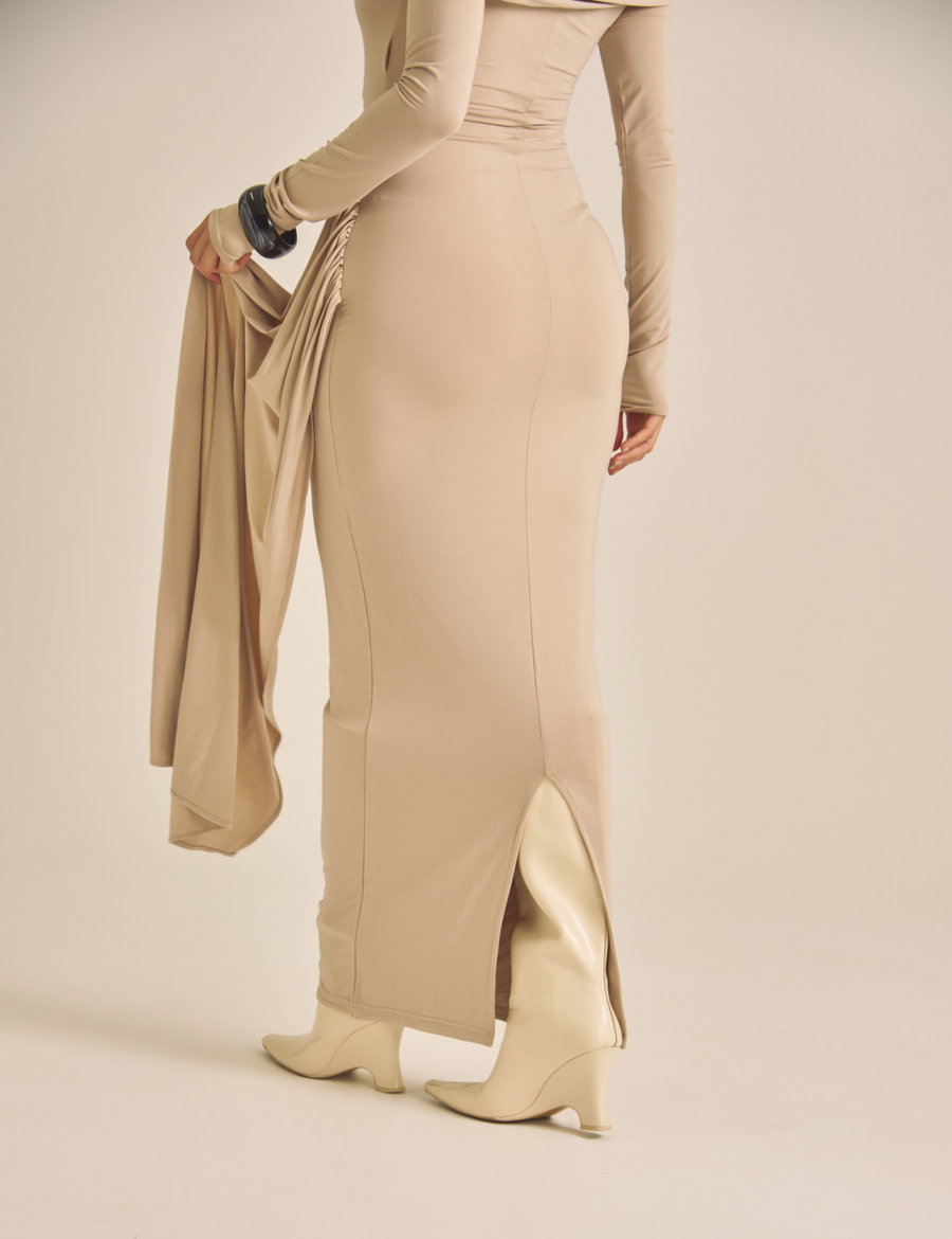 Elegant Draped Padded Dress / 亜麻色(greige)