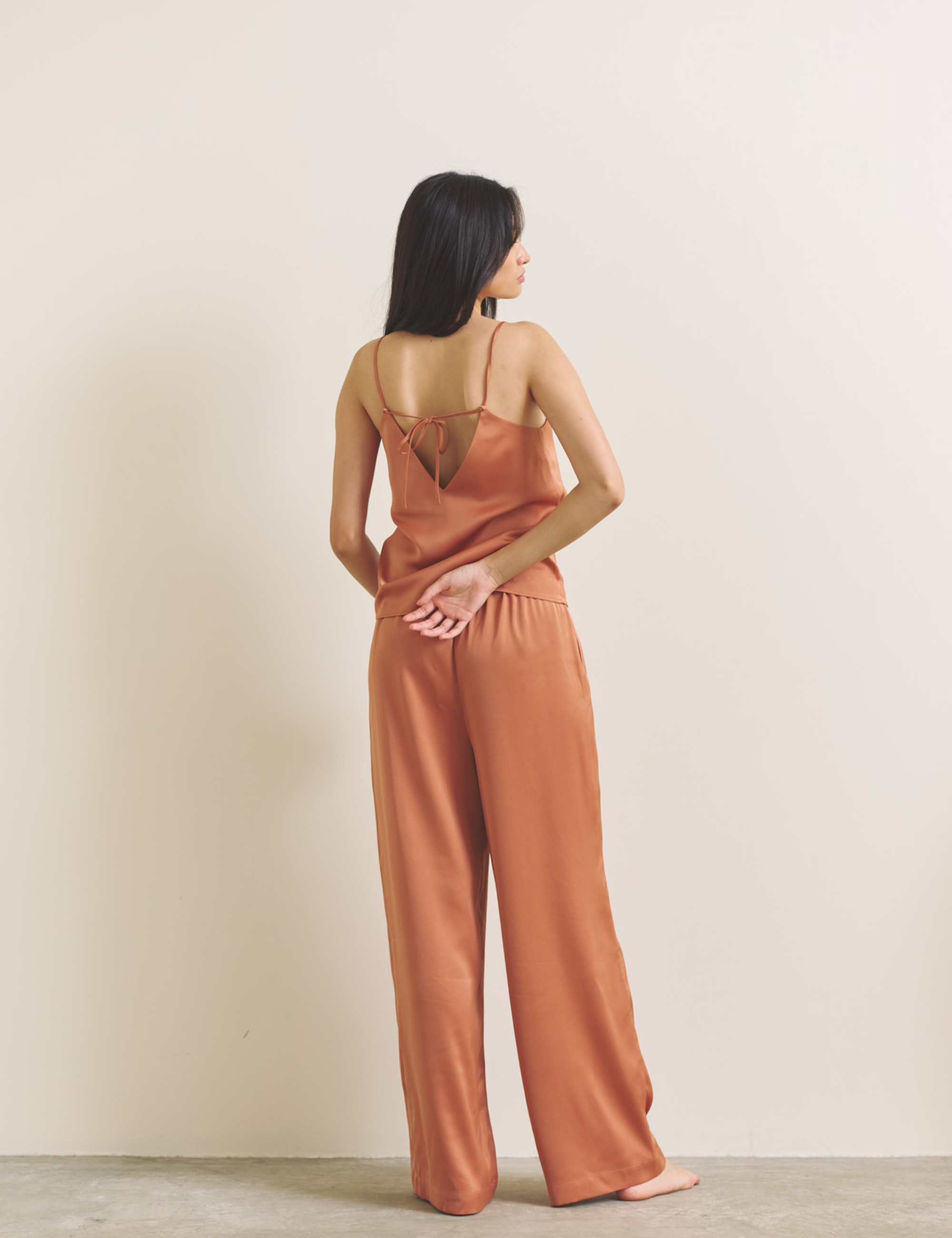 Soft Terra Satin Pants / 琥珀(orange)