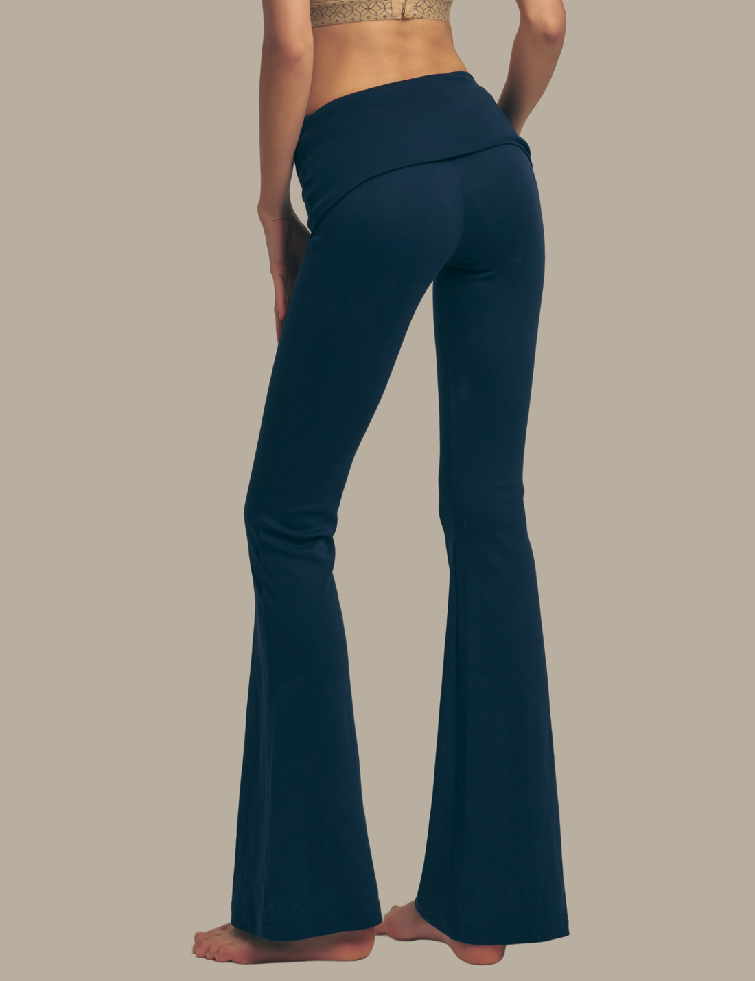 LuxeFit Flare Leggings / 濃藍(navy)