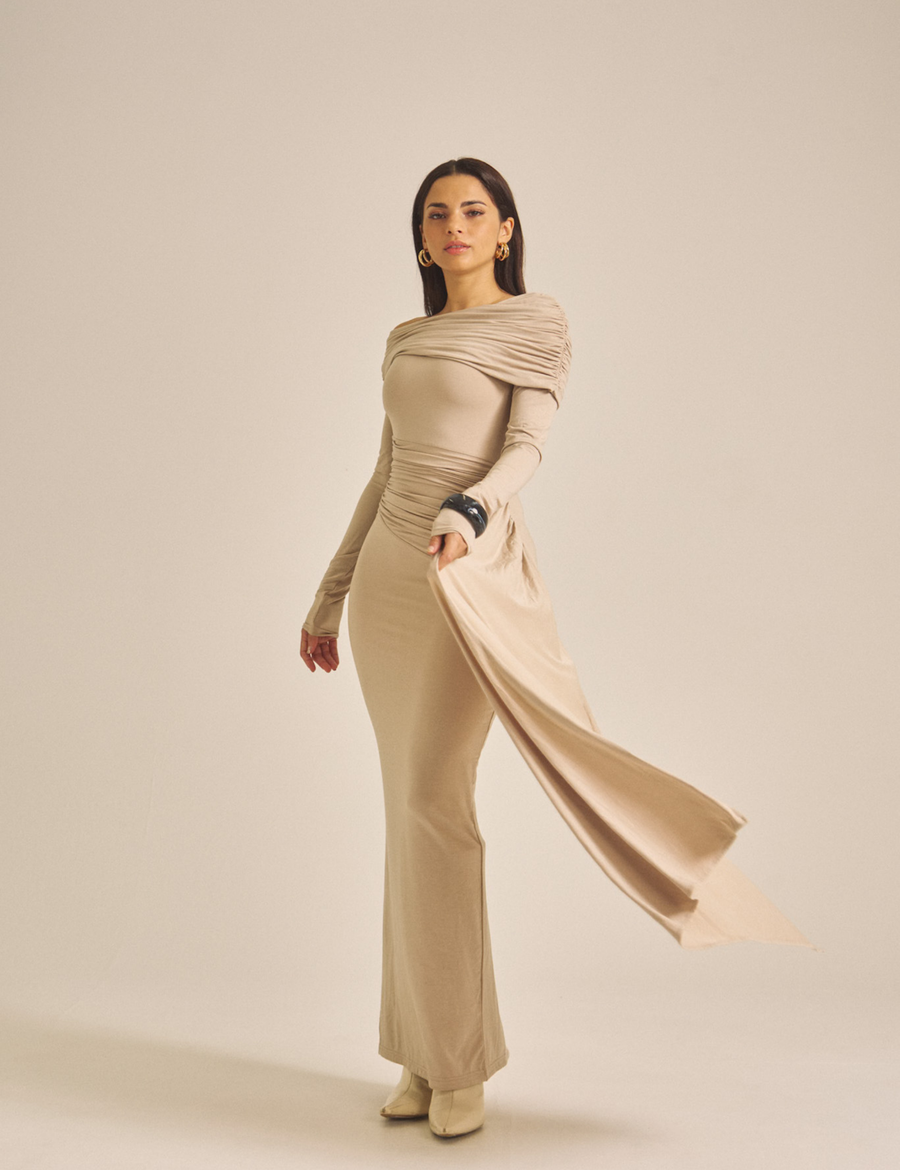 Elegant Draped Padded Dress / 亜麻色(greige)