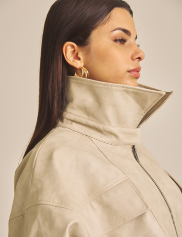 Vegan leather city jacket / 白花(ivory)