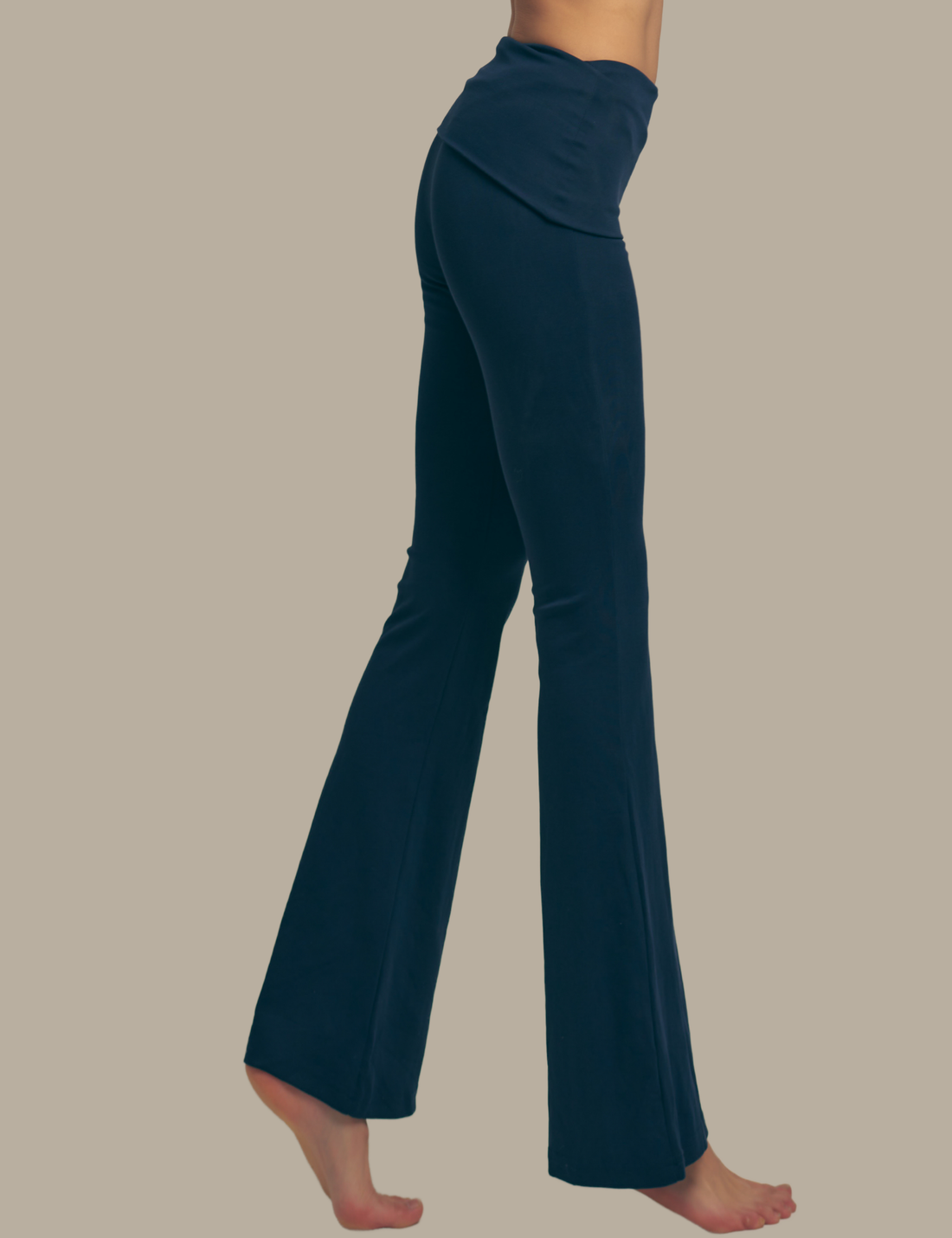 LuxeFit Flare Leggings / 濃藍(navy)
