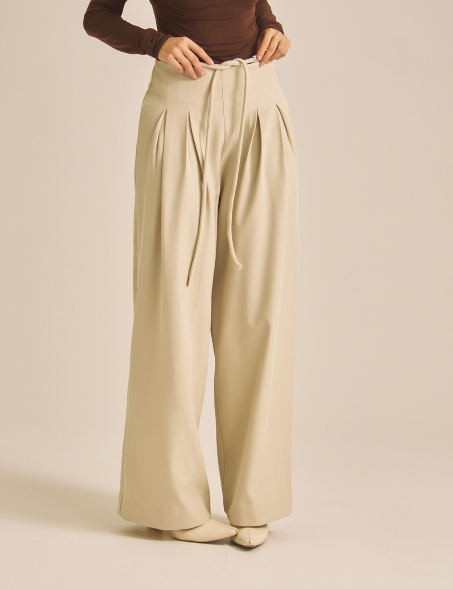 【COMING SOON】Chic Comfort Slacks / 白花(ivory)