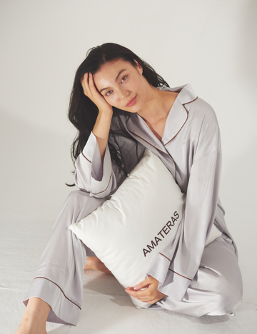 Chic Comfort Satin Pajama Shirt / 潤(greige)