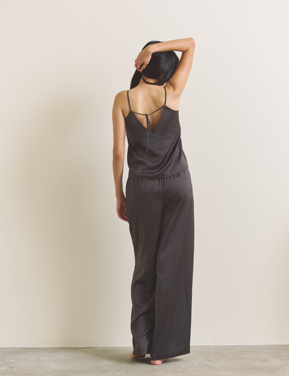 Soft Terra Satin Pants / 枯茶(brown)