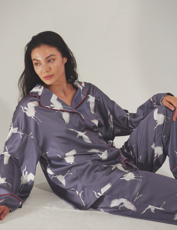 Chic Comfort Satin Pajama Shirt / 薄墨(gray)