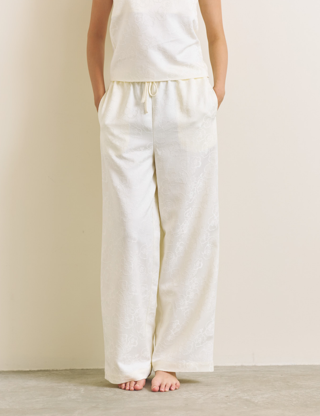 Soft Terra Satin Pants / 白花(ivory)