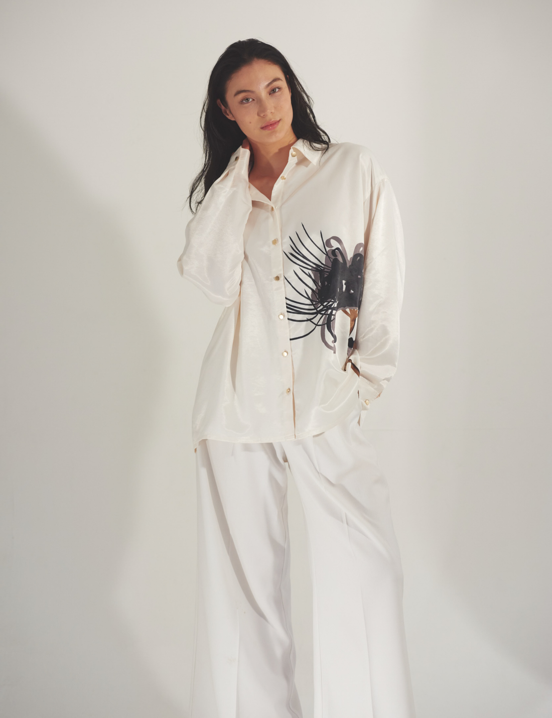 Harmony Elegant Satin Shirt / Gofun(white)