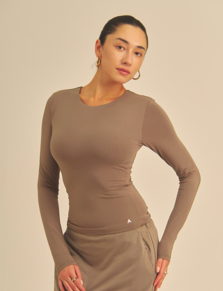 【COMING SOON】Aurafit Padded Long Sleeve Top / 紫鼠(charcoal)