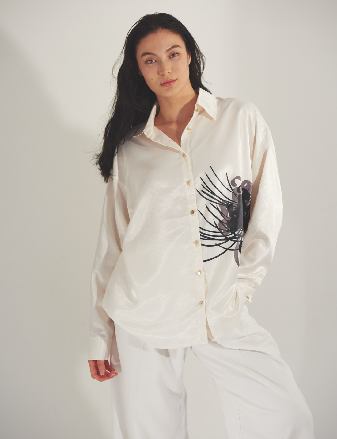 Harmony Elegant Satin Shirt / Gofun(white)