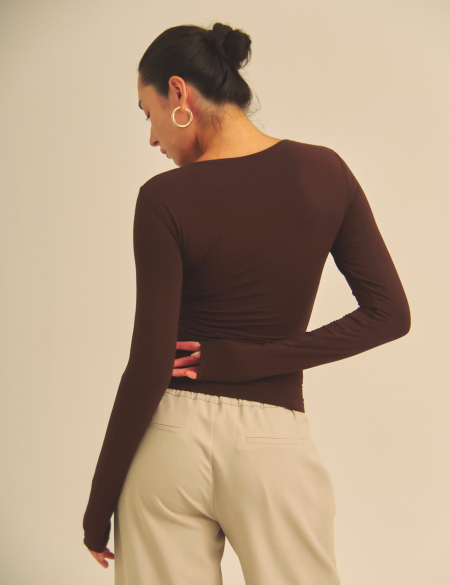 【COMING SOON】Aurafit Padded Long Sleeve Top / 焦茶(dark brown)