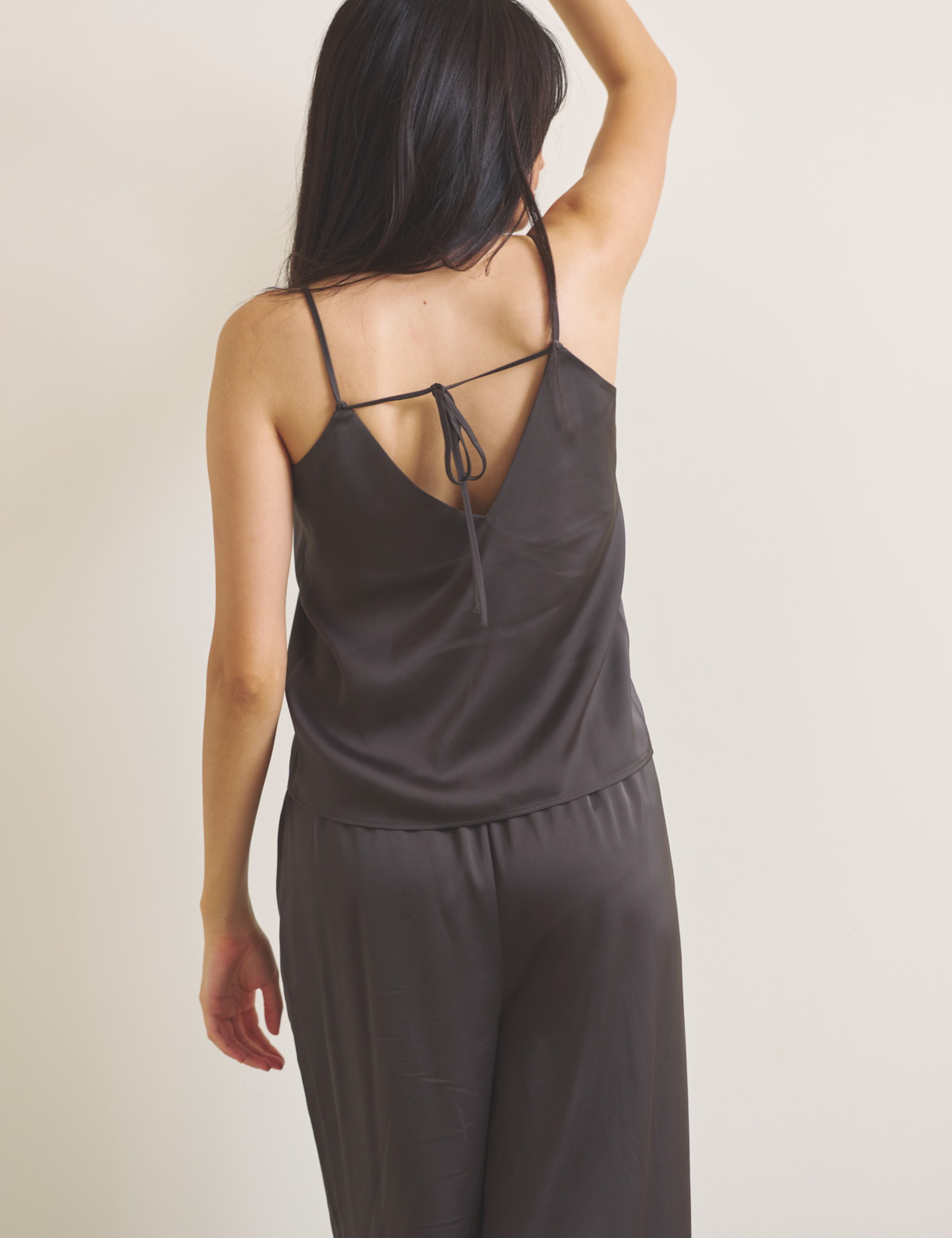 Soft Terra Satin Camisole / 枯茶(brown)