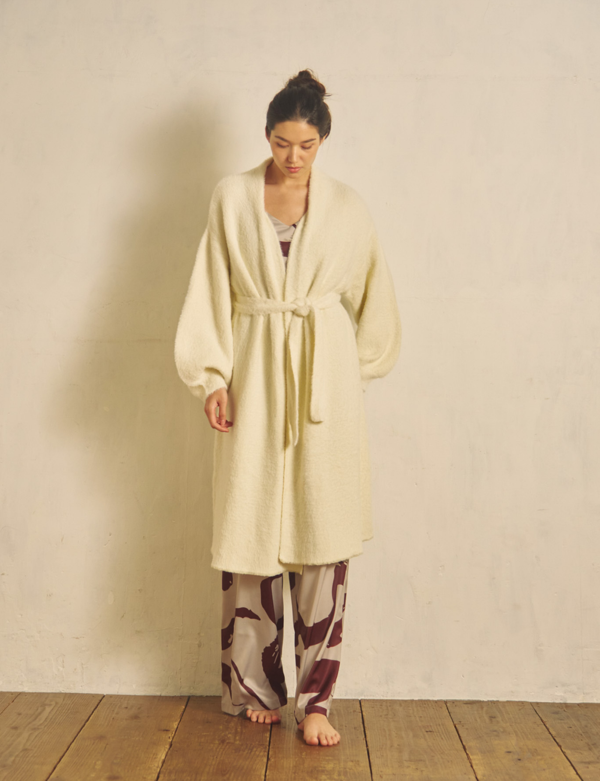 Fluffy Shaggy Cardigan Robe / Gofun (ivory)