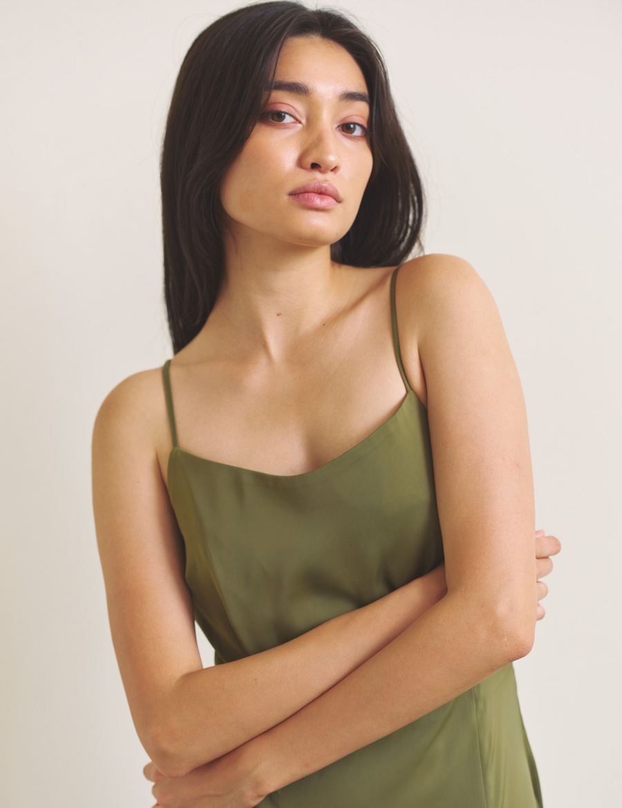 Rich Satin Bloom dress / 抹茶(matcha)