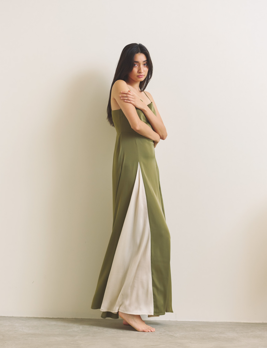 Rich Satin Bloom dress / 抹茶(matcha)