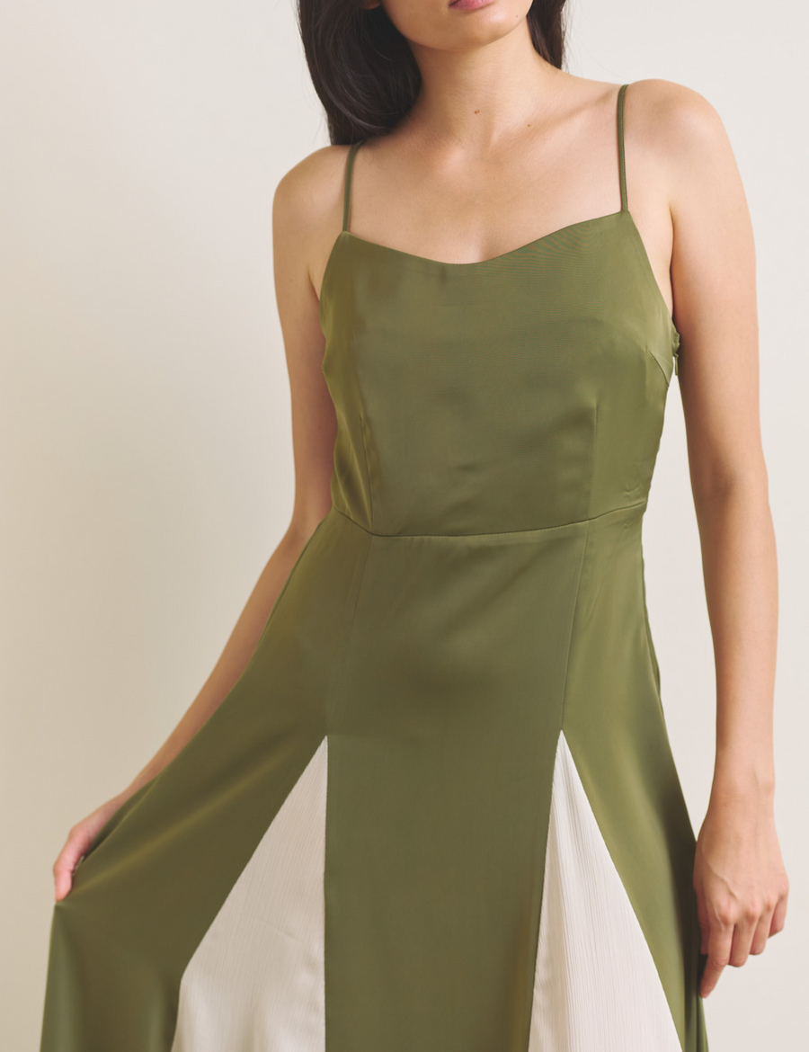 Rich Satin Bloom dress / 抹茶(matcha)