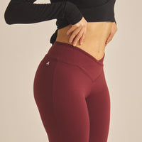 【COMING SOON】Maple Curve Flare Leggings / 葡萄茶(burgundy)