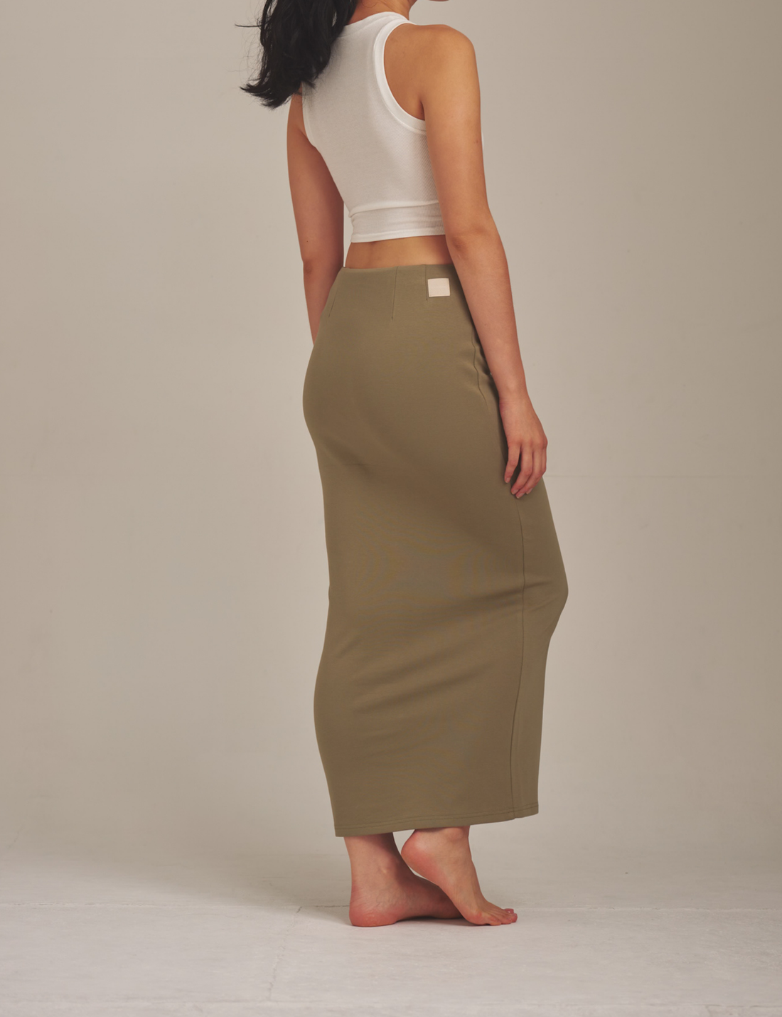 Curve Me Maxi Skirt / Matsuba (khaki)