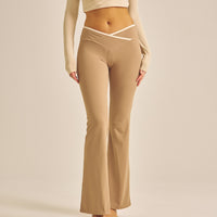 【COMING SOON】Maple Curve Flare Leggings / 白茶(beige)