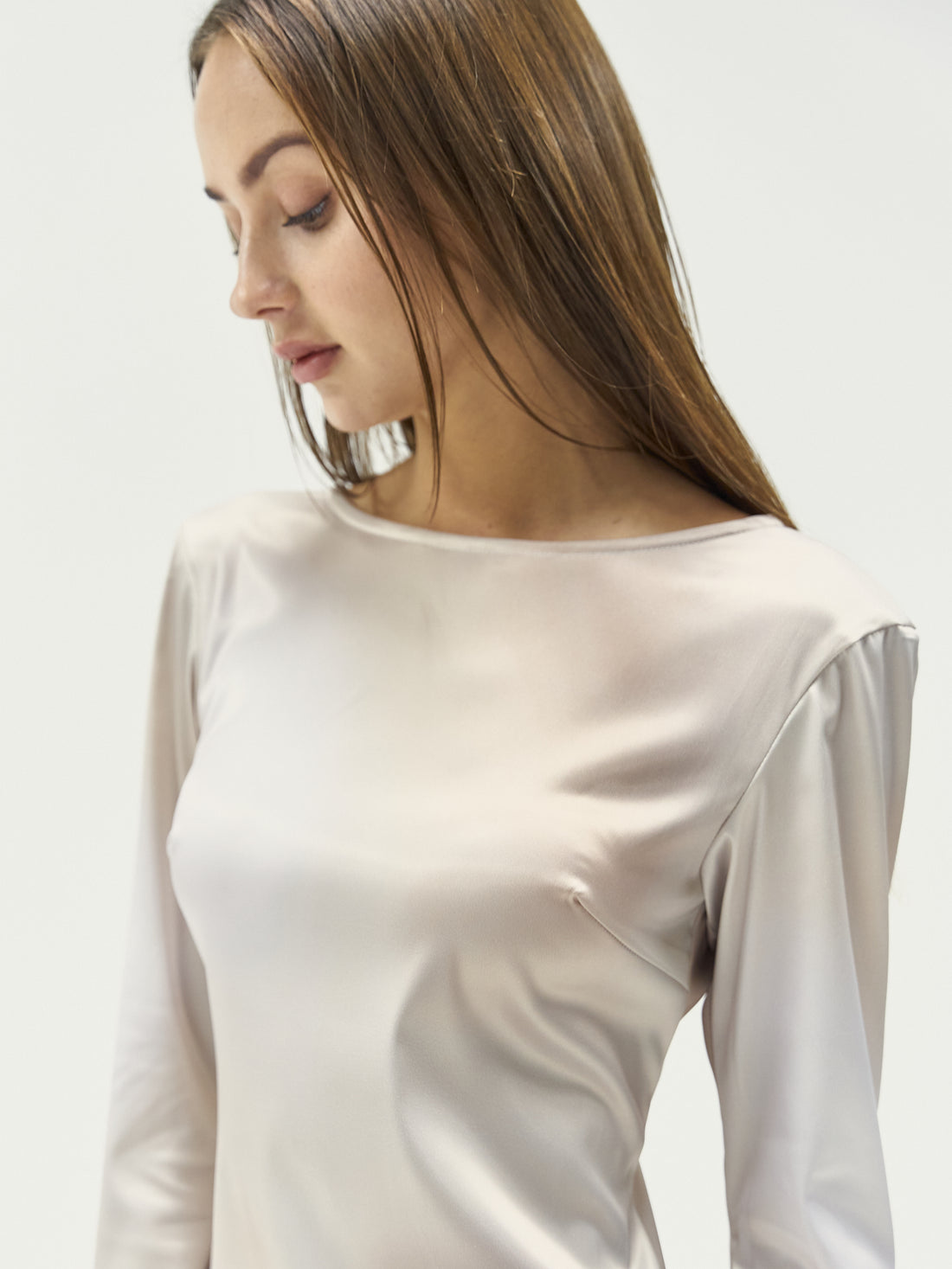 satin back open maxi dress / flax (beige)