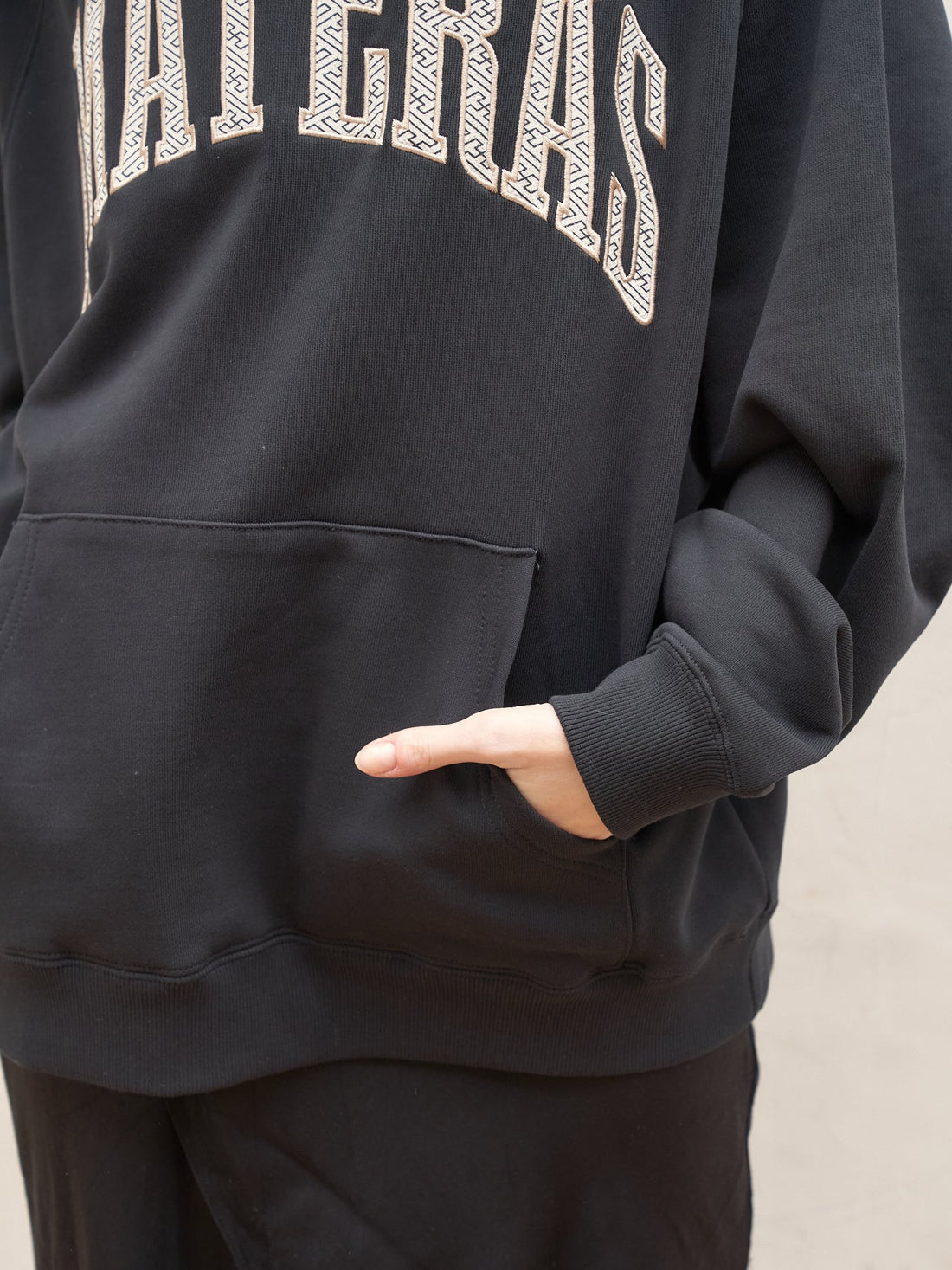 Basic volume 和柄 hoodie