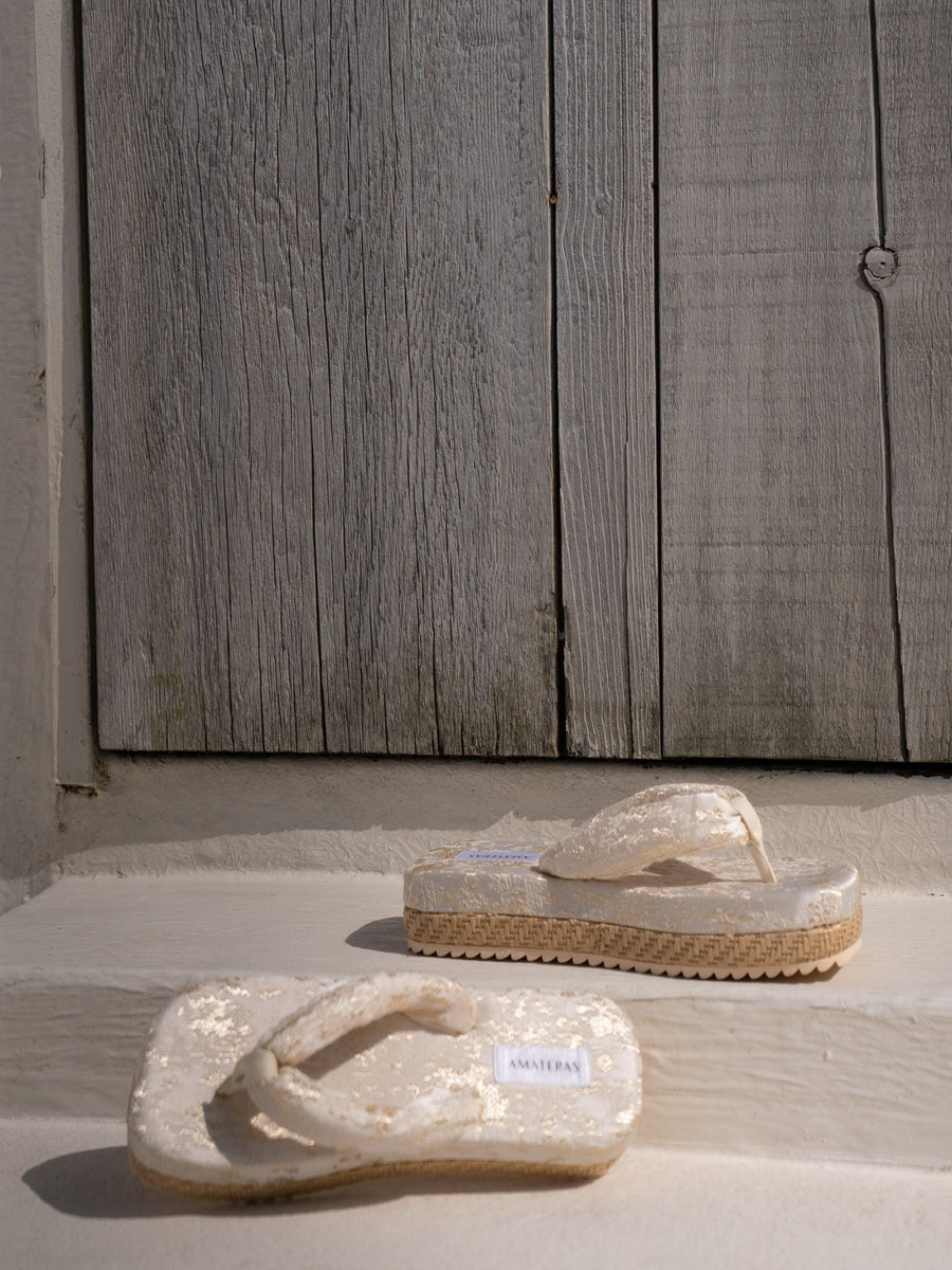 travel geta sandal / 白花 (ivory)