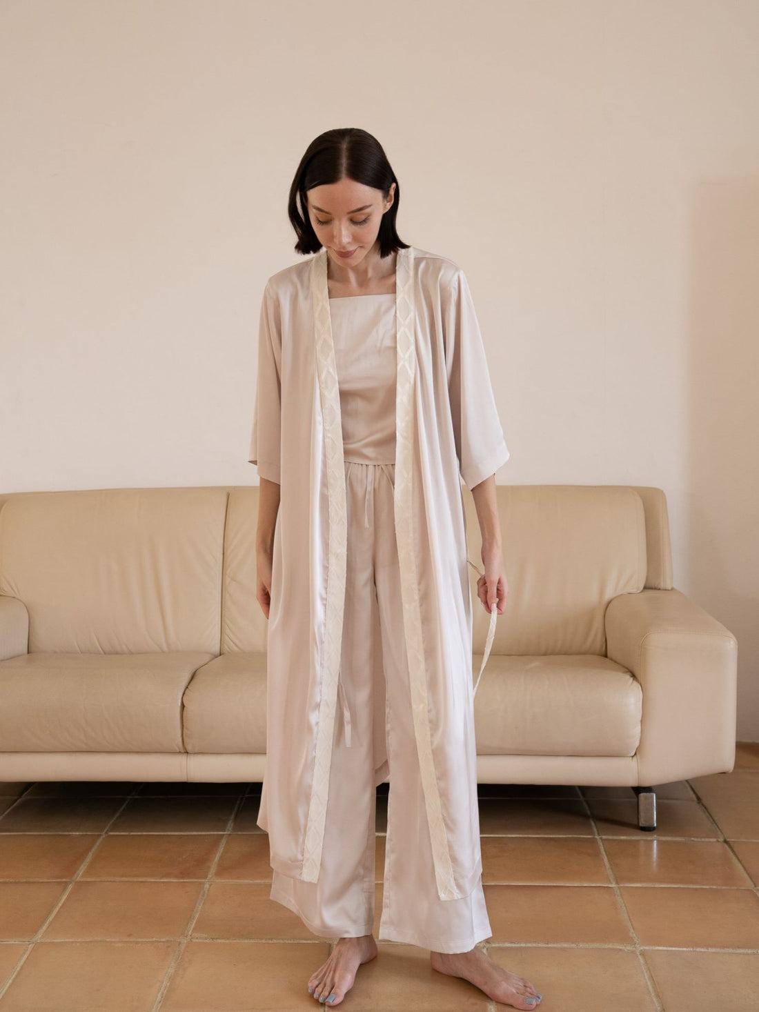 classic georgette satin robe / 亜麻(beige)