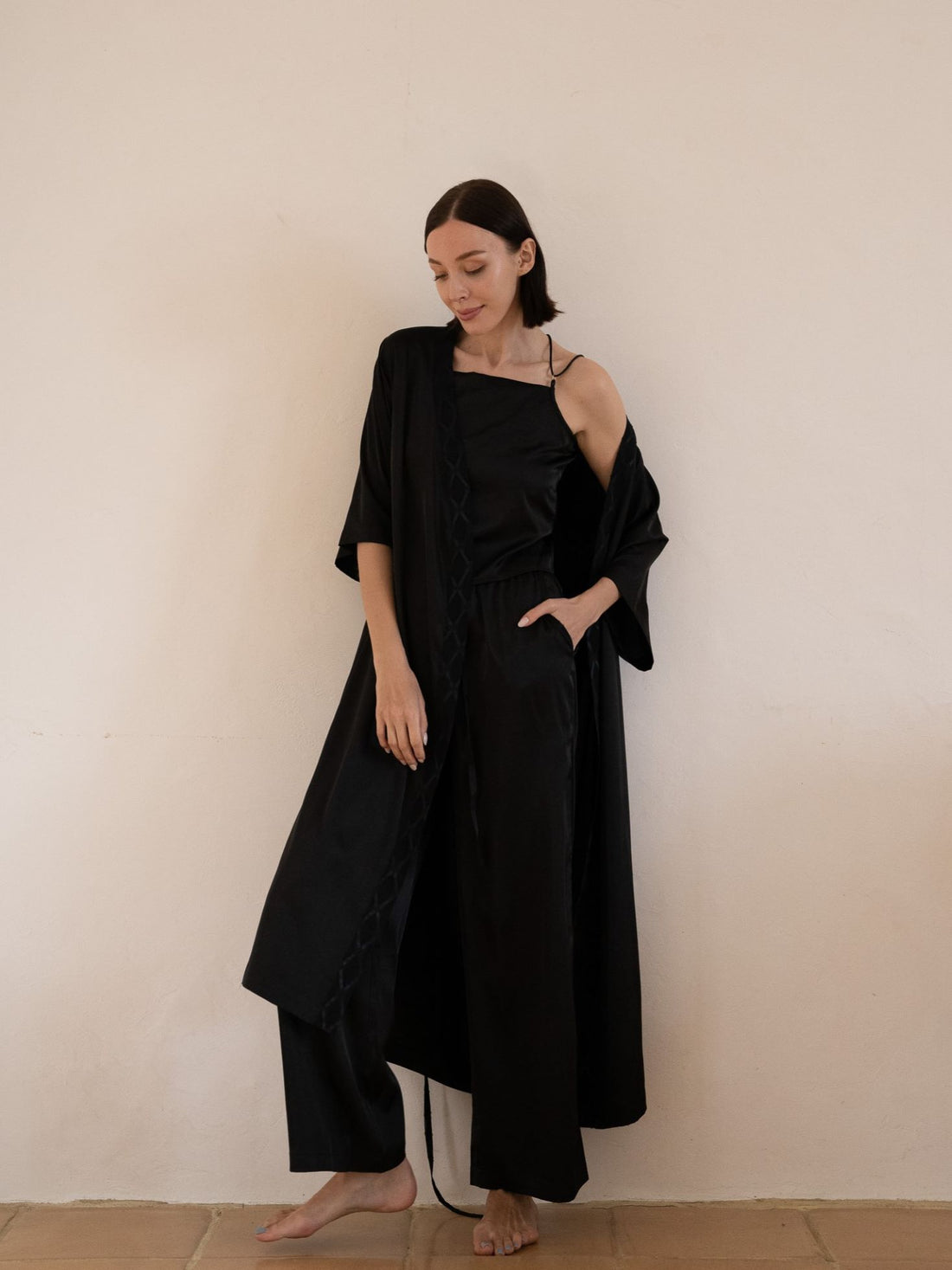 classic georgette satin robe / 墨(black)