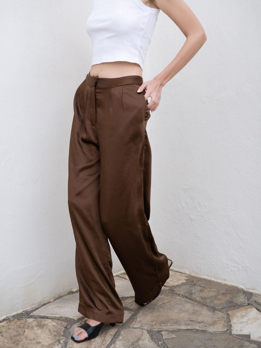 oriental satin straight pants / 枯茶(dark brown)