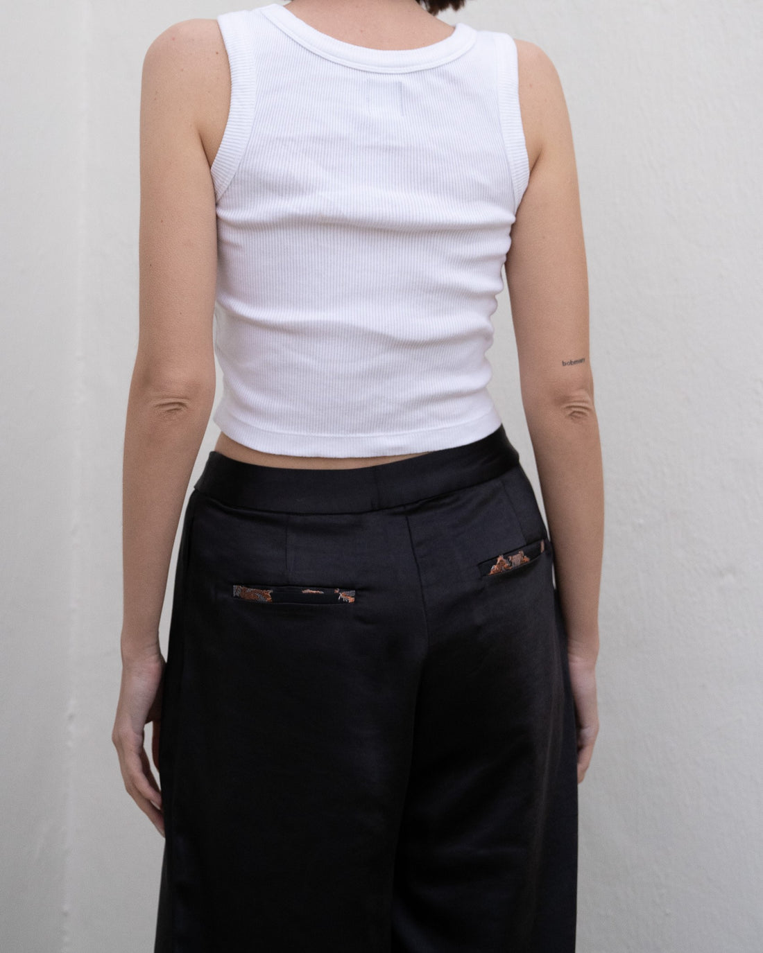 oriental satin straight pants / 枯茶(dark brown)