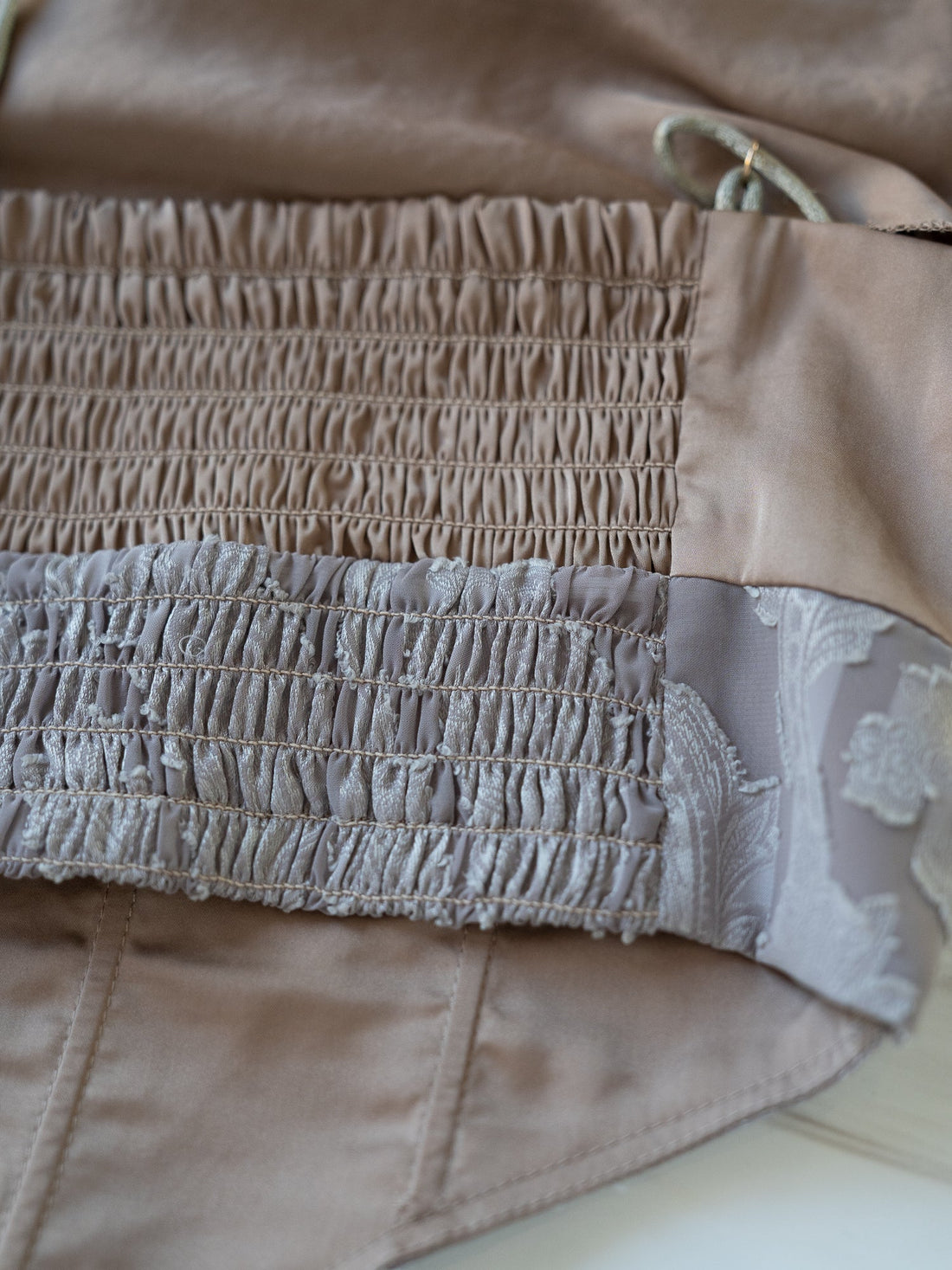 oriental drape camisole / 亜麻(beige)
