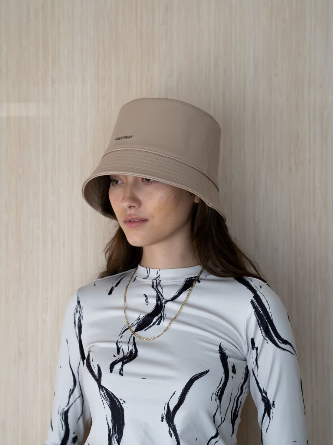 logo bucket hat / beige