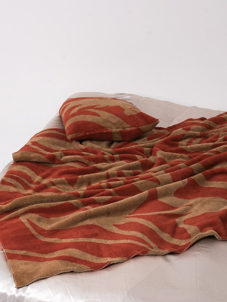 soft cushion cover / brown