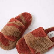 comfort fluffy slippers / brown