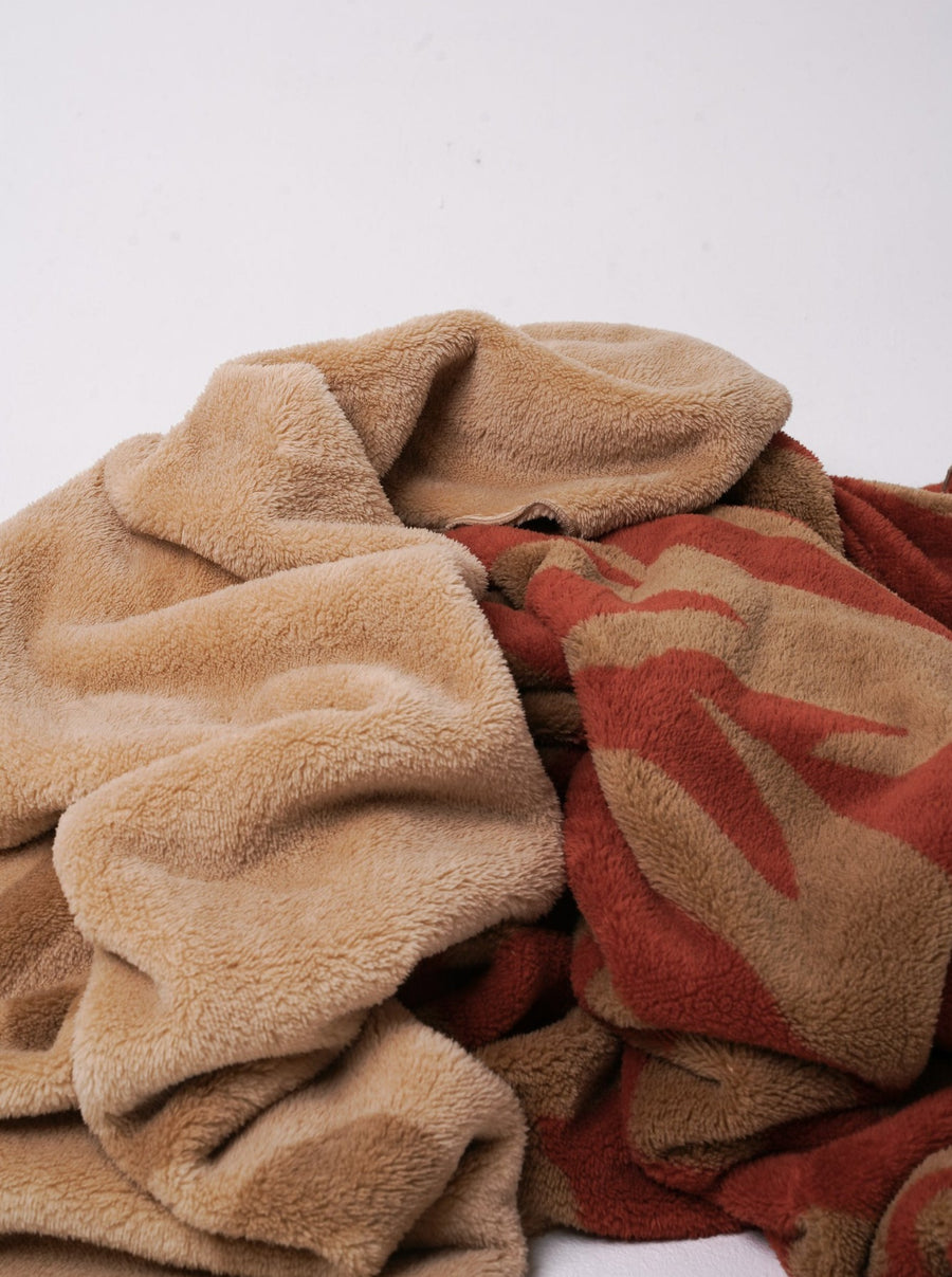 soft warm blanket / 胡桃(beige)