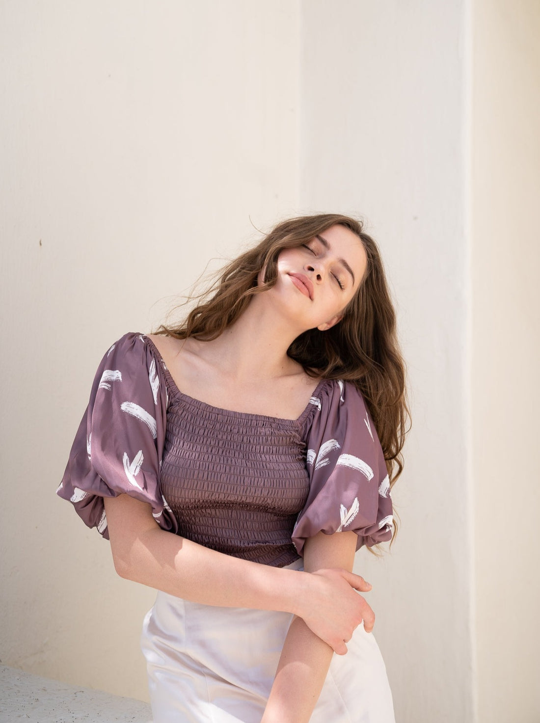 two way silky balloon sleeve top / 薄墨(gray)